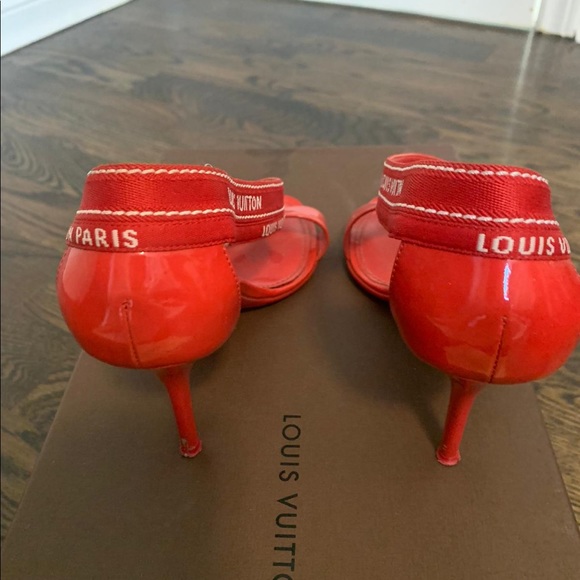 Red patent Louis Vuitton heels - Picture 6 of 7